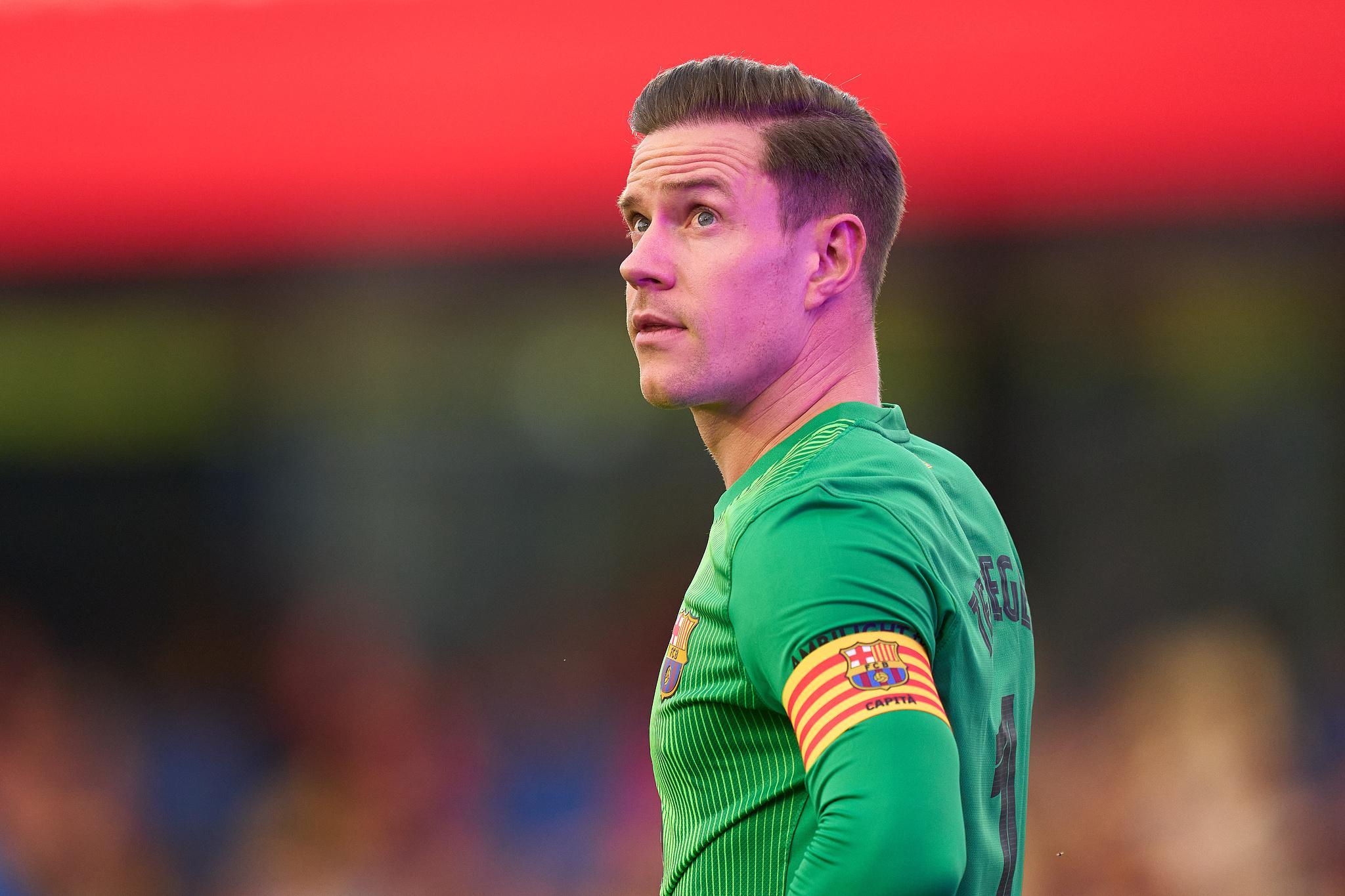 为什么特尔施特根首秀穿22号，尽管这不是门将号码？